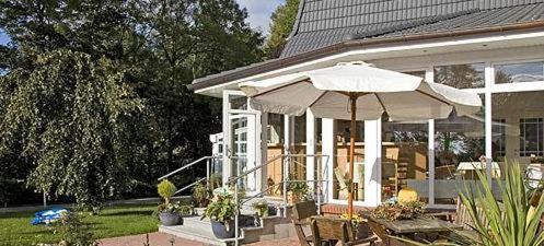 Hotel Herrlichkeit Dornum Janssen Exterior foto